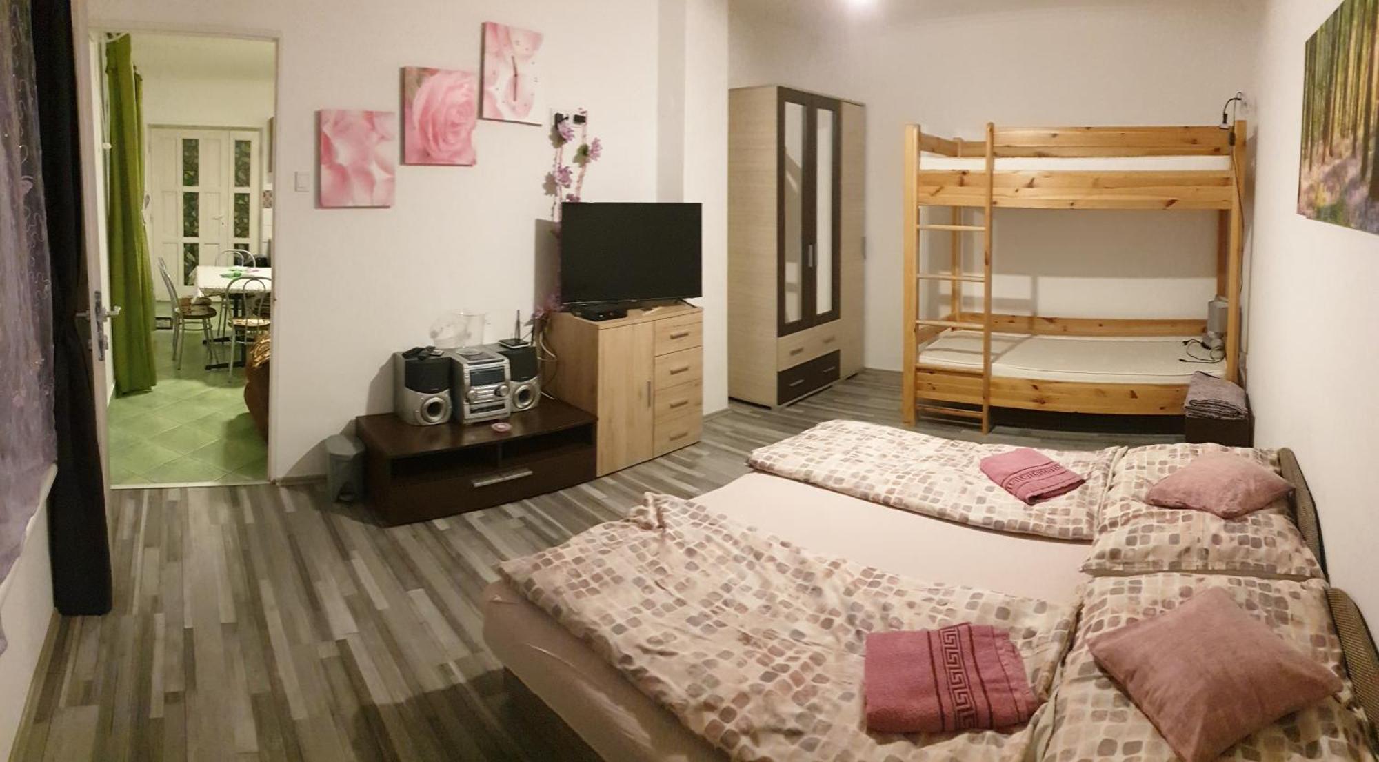 Grevia Apartmanok Poroszló Cameră foto